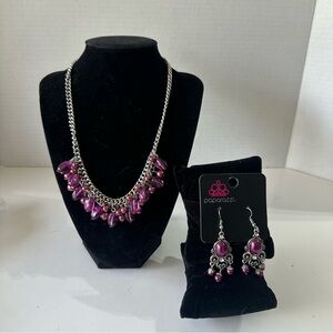 Paparazzi Purple Necklace Set with Elegant Design